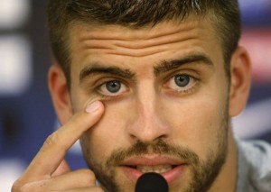 goal is to win titles says pique