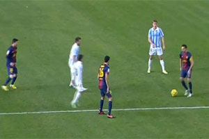 barcelona triangular passing